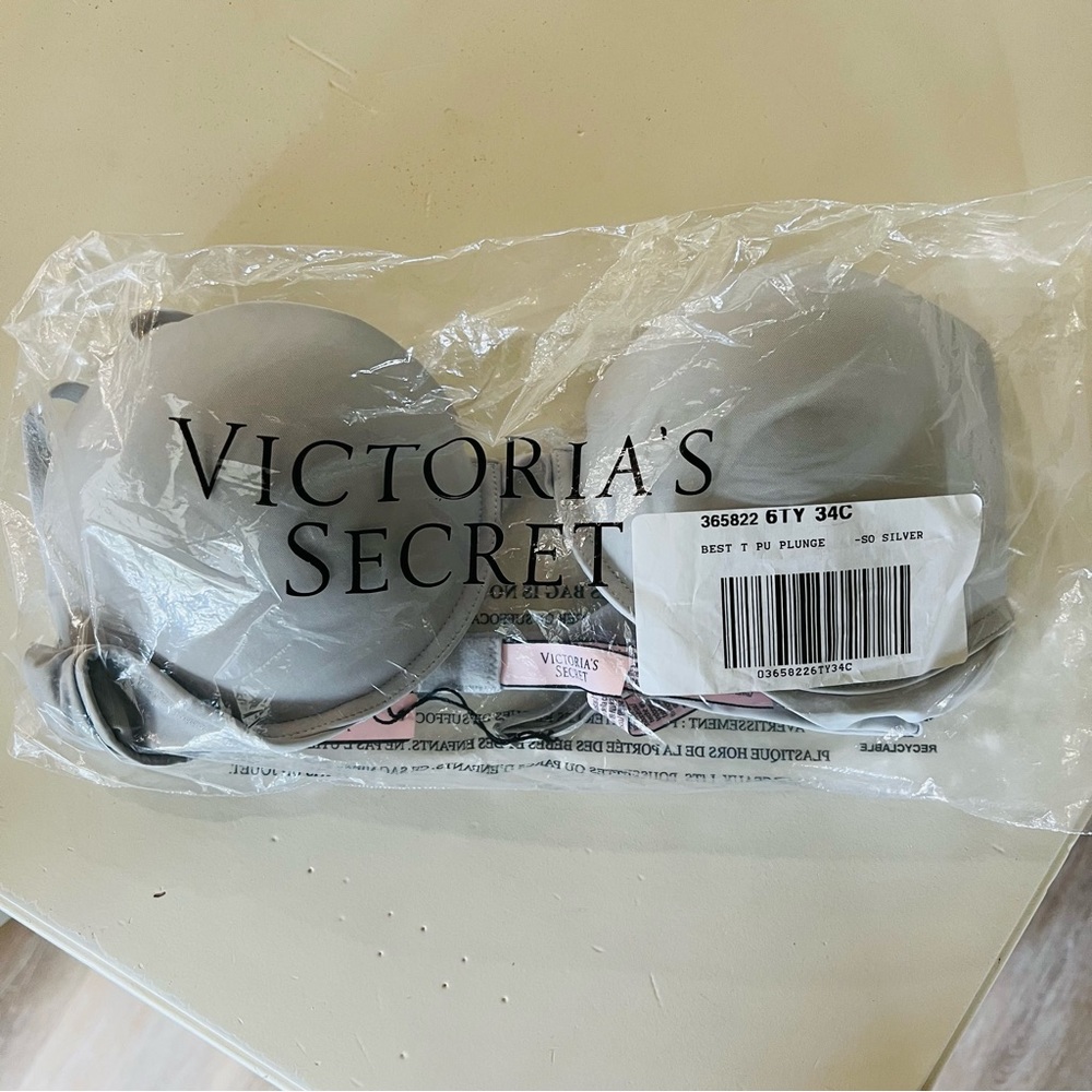 Victoria’s Secret Light gray Smooth Push up Bra